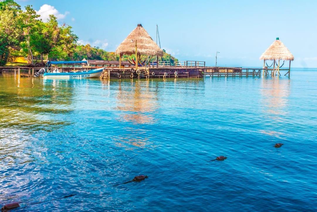 Denny'S Beach Resort Hotel Mariscos Luaran gambar