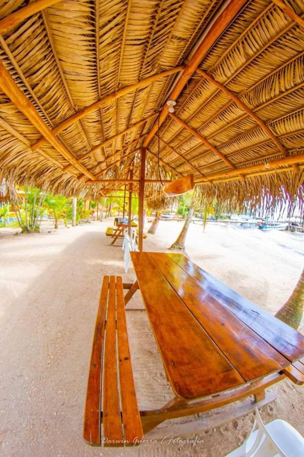 Denny'S Beach Resort Hotel Mariscos Luaran gambar