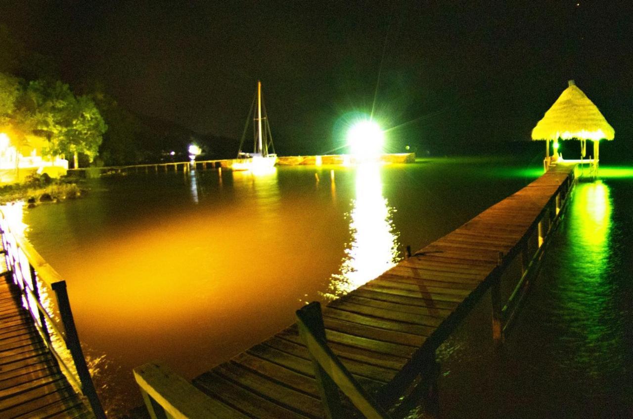 Denny'S Beach Resort Hotel Mariscos Luaran gambar